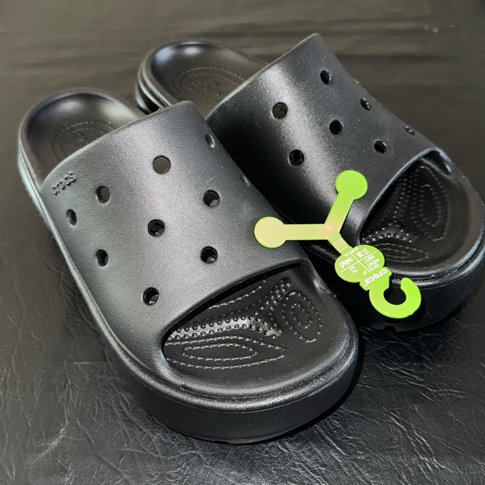 Crocs, Platform Slides, Size 7 Women’s, Black, NEW